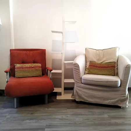 شقة Terrazza Fiorita Flat بولونيا