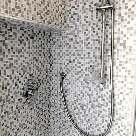 Terrazza Fiorita Flat شقة *