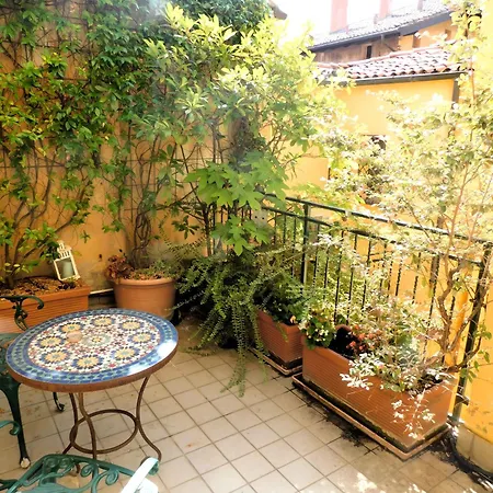 Terrazza Fiorita Flat شقة *