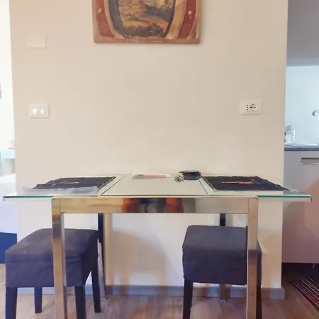 Terrazza Fiorita Flat Appartement Bologna